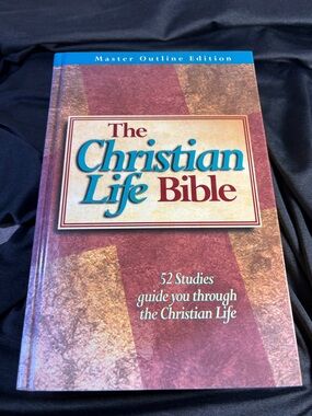 The Christian Life Bible - Hardcover Study Guide in Burgundy and Teal